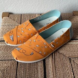 Toms Paper Airplane Print Alpargata Slip-on